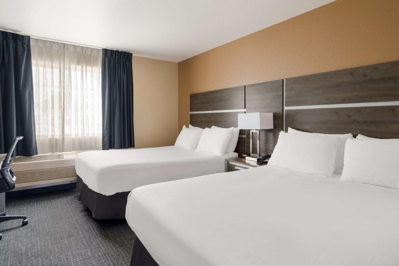 Surestay Hotel By Best Western Wells Exterior photo