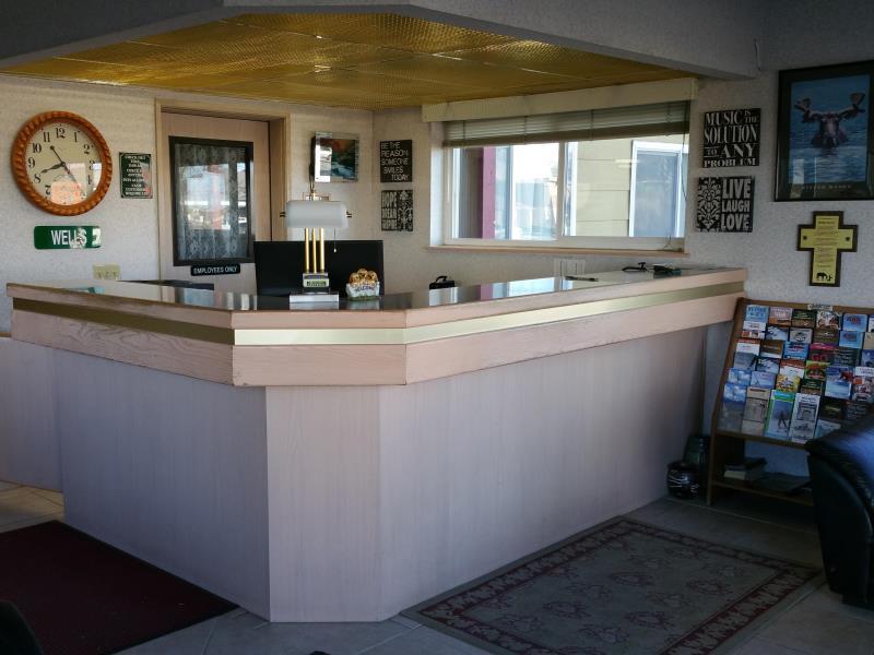 Surestay Hotel By Best Western Wells Exterior photo